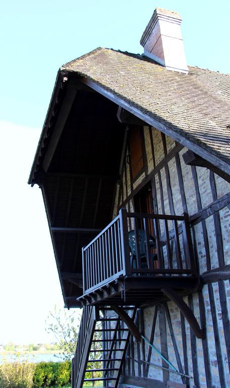 Bed and Breakfast En Bord De Seine Duclair Экстерьер фото